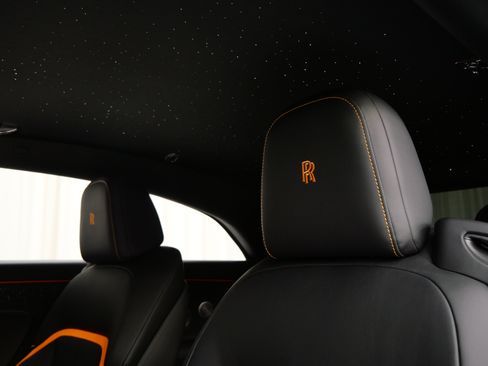 Used 2025 Rolls-Royce Spectre w/ Spectre Launch Package image 19