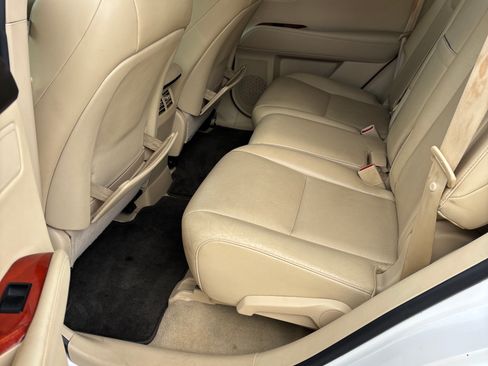 Used 2011 Lexus RX 350 2WD w/ Premium Pkg image 9