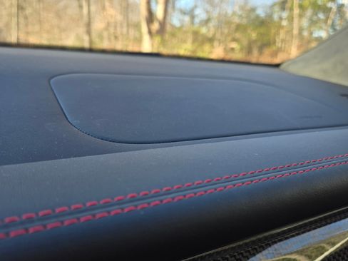 Used 2023 Porsche Macan GTS w/ GTS Sport Package image 14