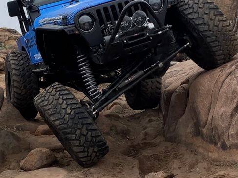 Used 2005 Jeep Wrangler Rubicon w/ Security Group image 14