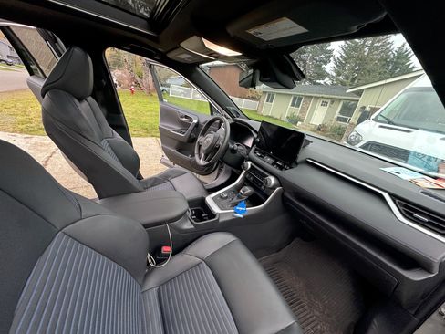 Used 2024 Toyota RAV4 XSE image 10