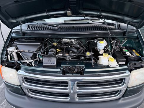 Used 2002 Dodge B1500 image 16