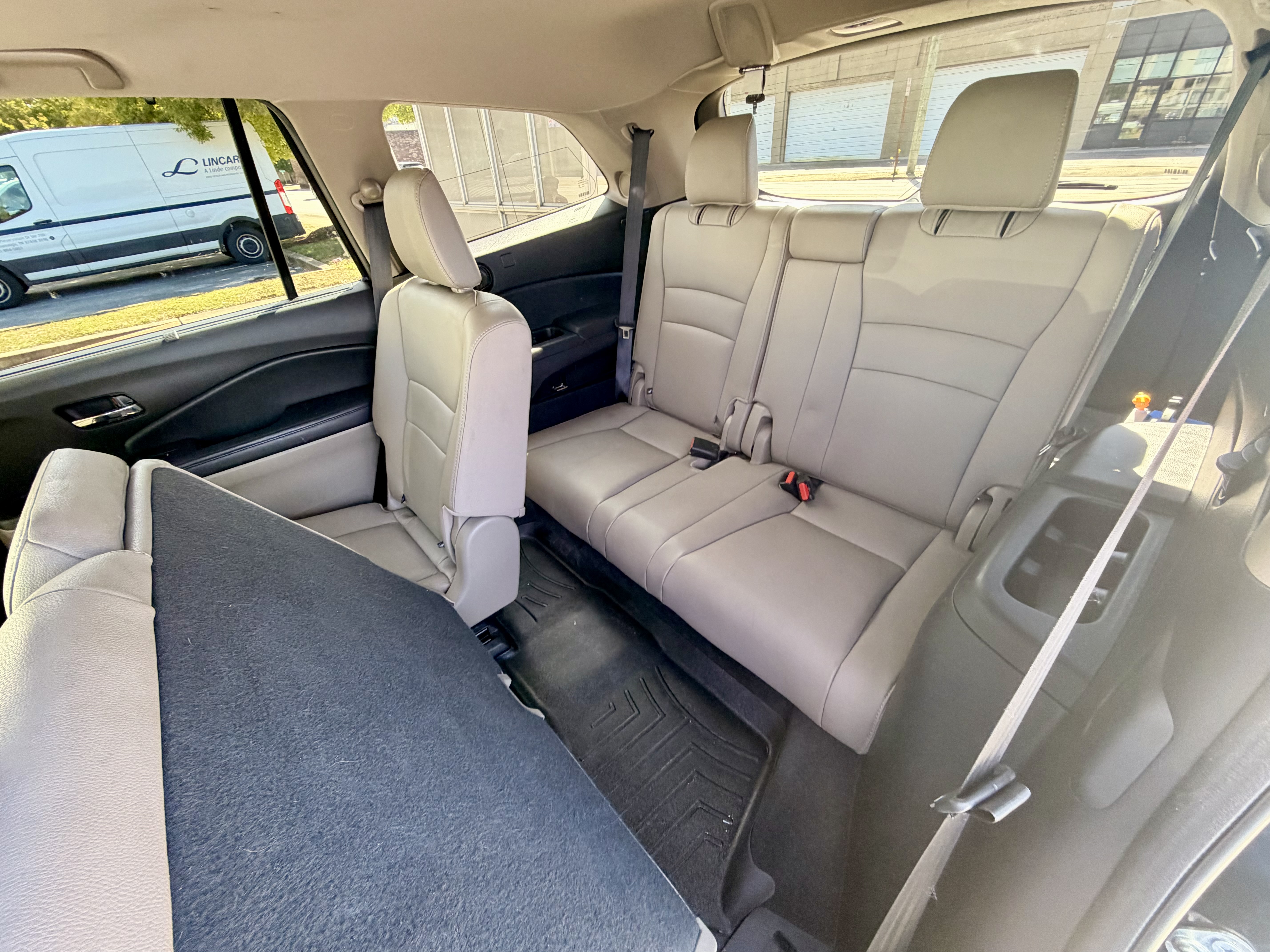 Used 2017 Honda Pilot Touring image 24