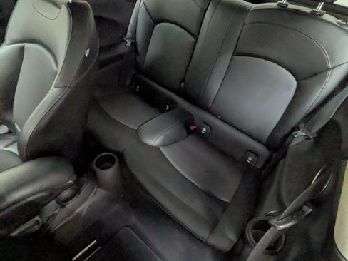 Used 2015 MINI Cooper S image 9