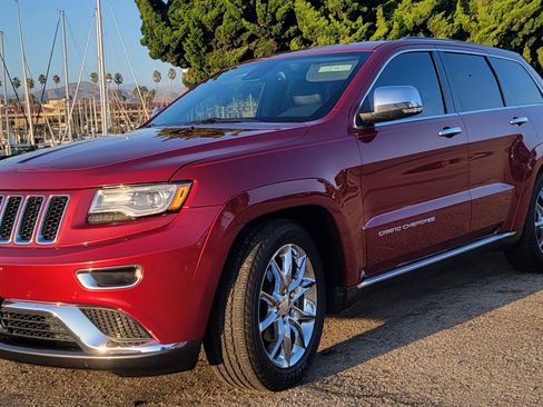 Used 2015 Jeep Grand Cherokee Summit image 1