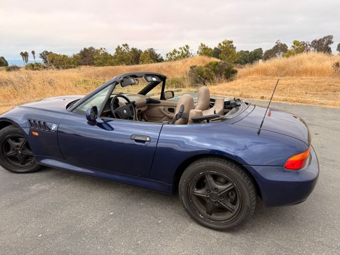 Used 1997 BMW Z3 1.9 RWD image 12