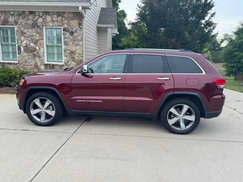 Used 2016 Jeep Grand Cherokee Limited RWD image 2