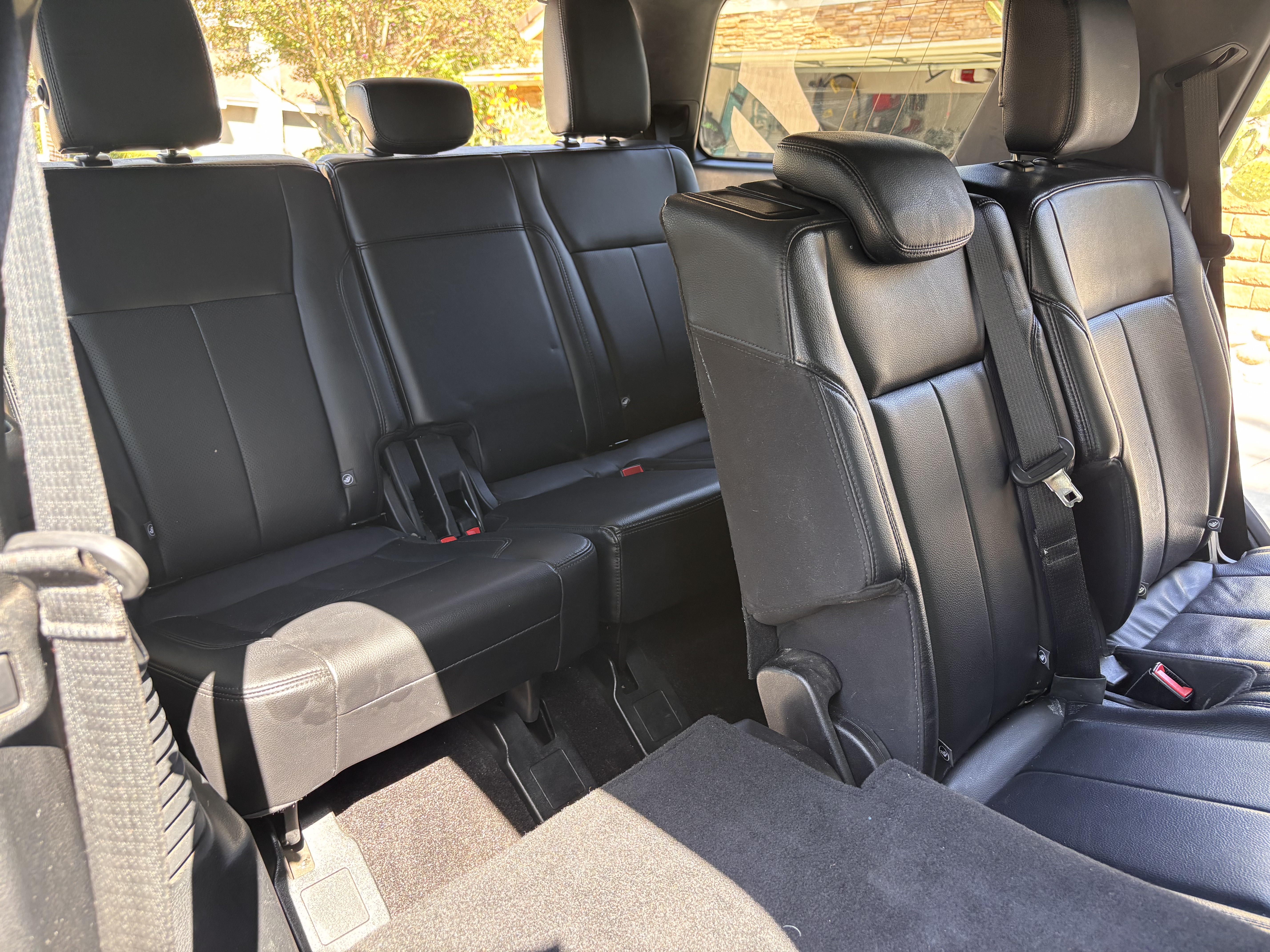 Used 2019 Ford Expedition XLT w/ Equipment Group 202A RWD image 13