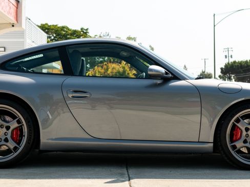 Used 2006 Porsche 911 Carrera S image 8