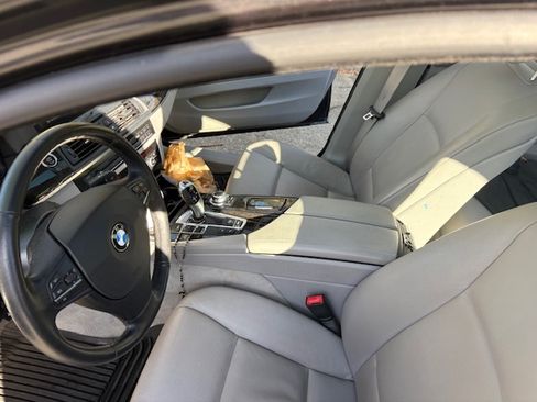 Used 2013 BMW 528i Sedan image 10