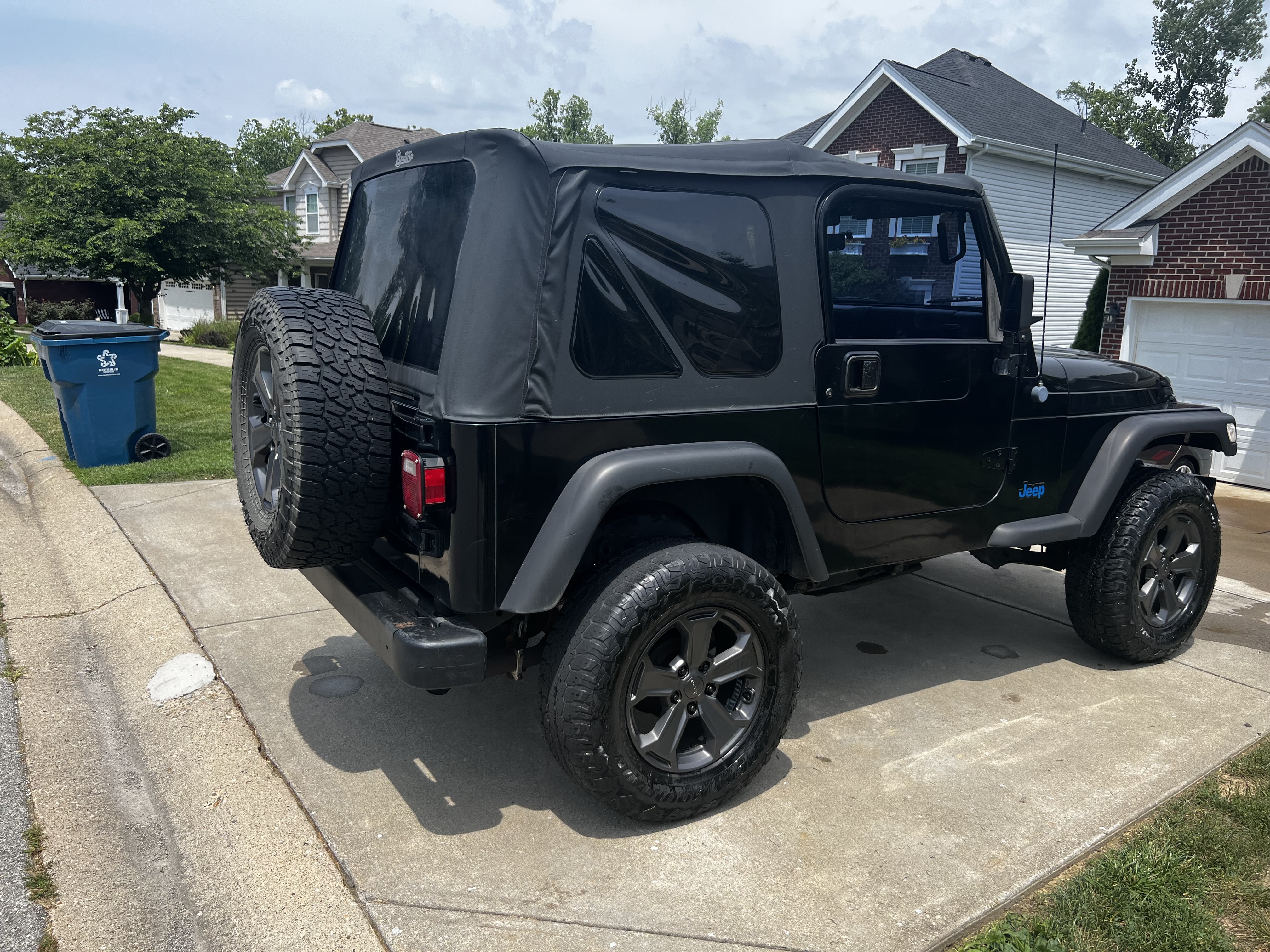 Used 2000 Jeep Wrangler Sport AWD/4WD image 5