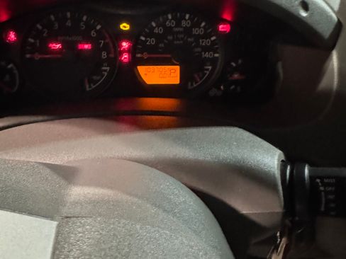 Used 2019 Nissan Frontier SV image 14