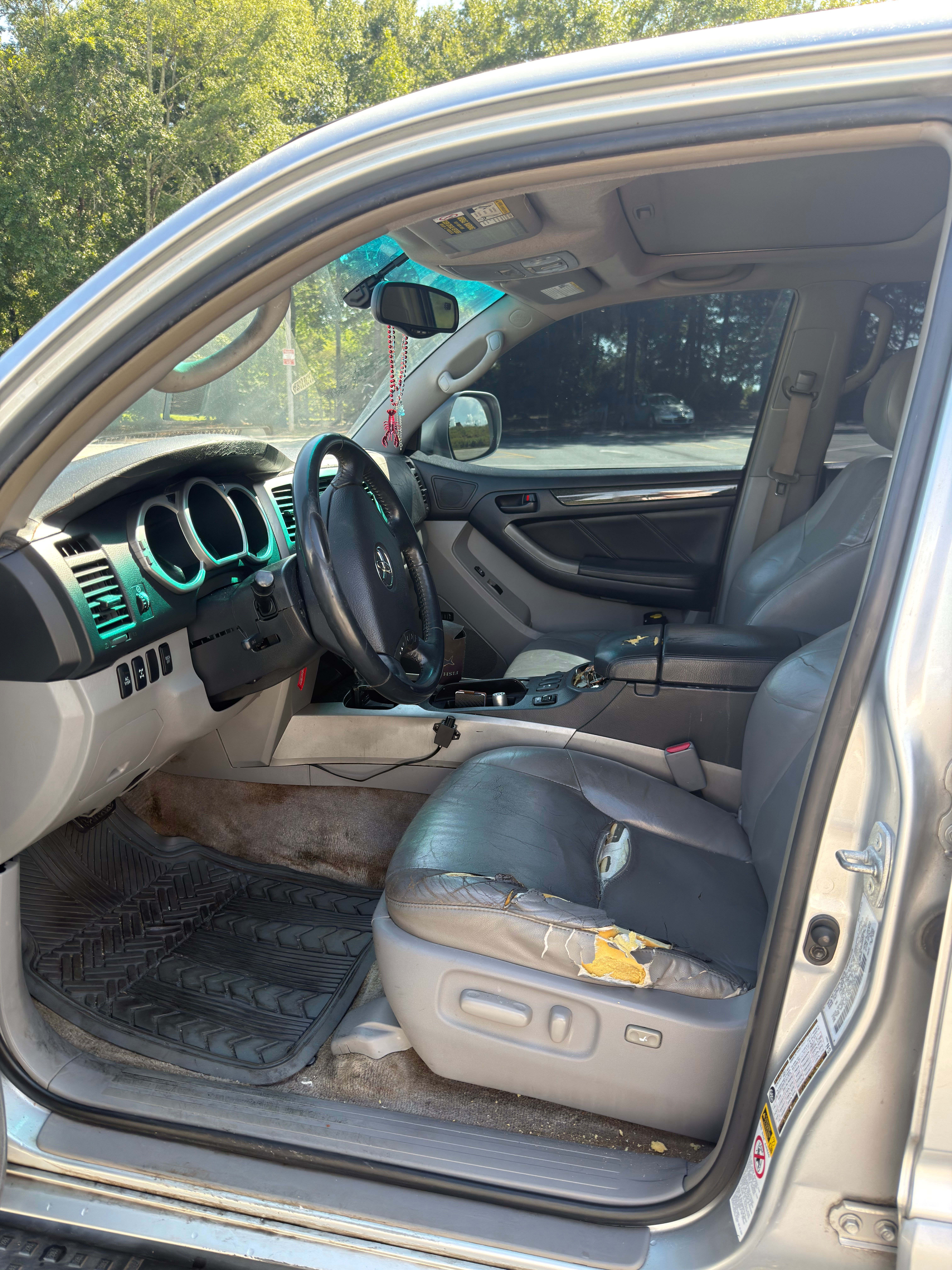 Used 2005 Toyota 4Runner Limited AWD/4WD image 10