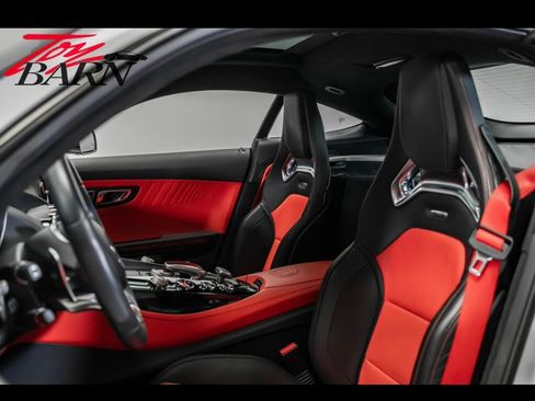 Used 2016 Mercedes-Benz AMG GT S image 12