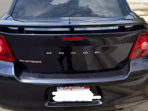Used 2012 Dodge Avenger SE FWD image 8