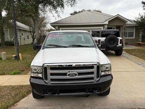 Used 2000 Ford F250 Short Bed image 1