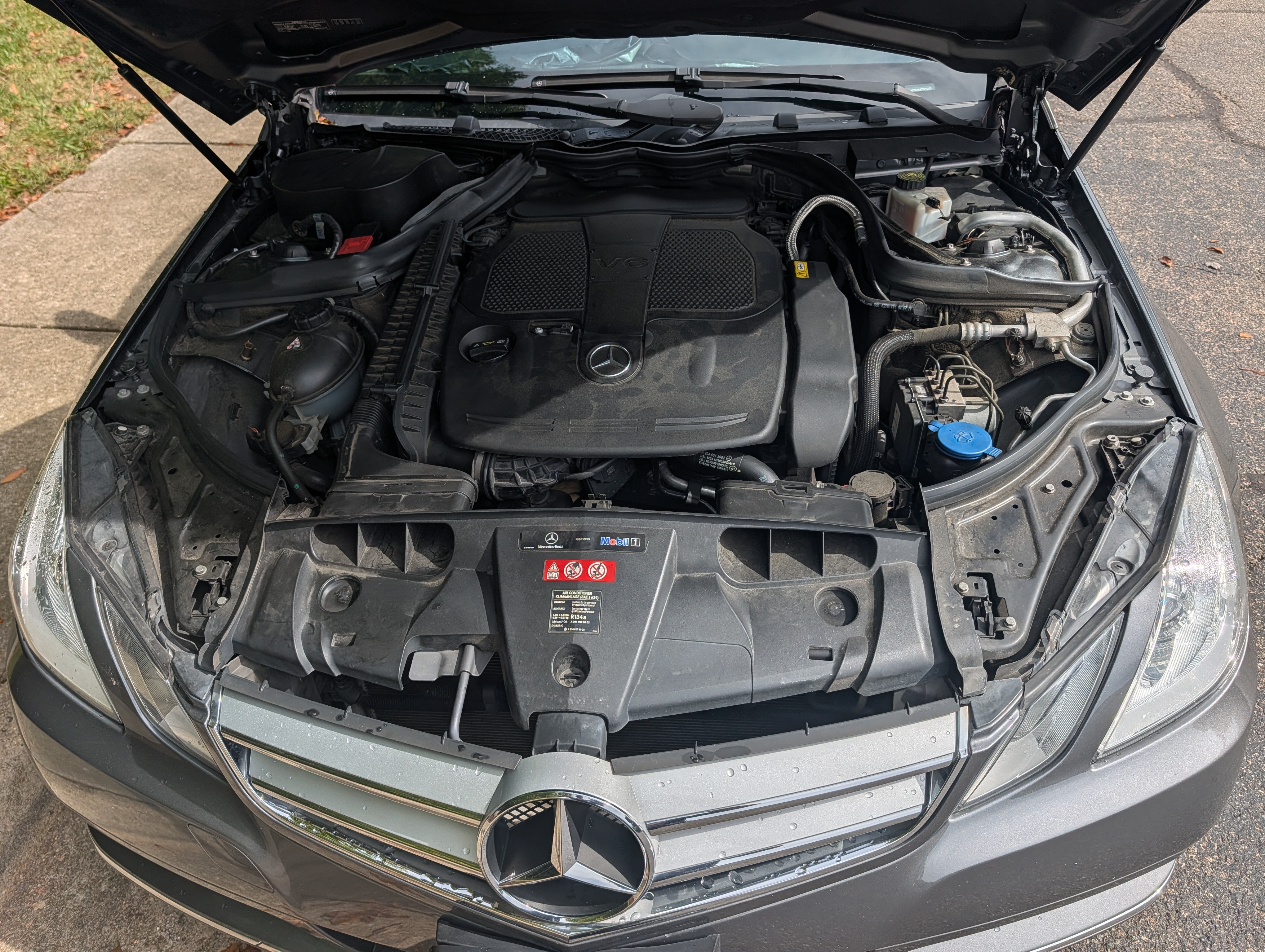 Used 2012 Mercedes-Benz E 350 Coupe image 4