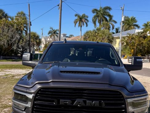 Used 2023 RAM 3500 Laramie image 9