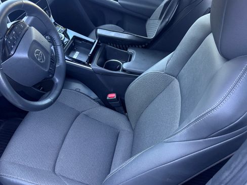 Used 2023 Toyota bZ4X XLE Sport Utility 4D w/ Weather Package image 6