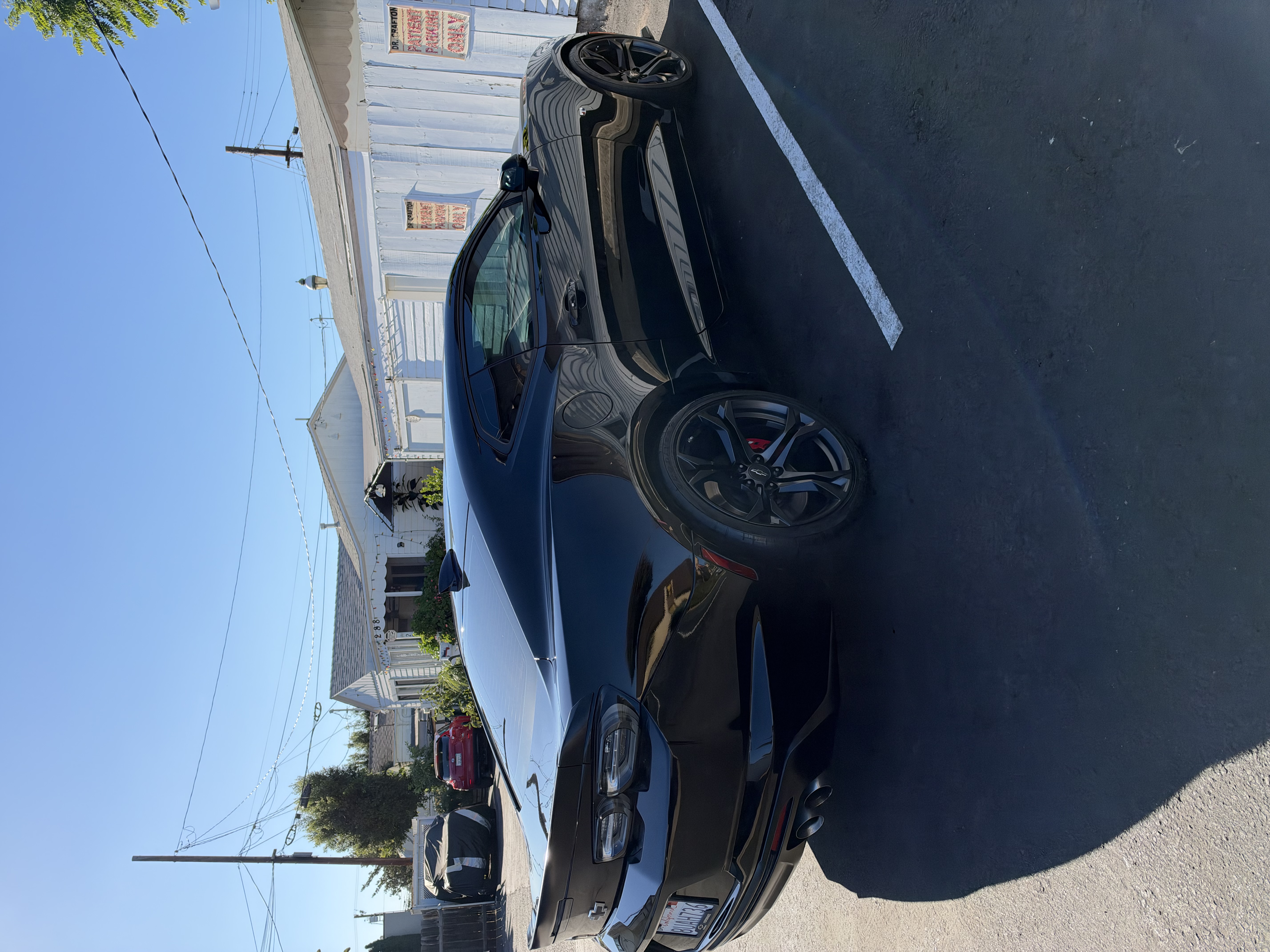 Used 2021 Chevrolet Camaro SS RWD image 6