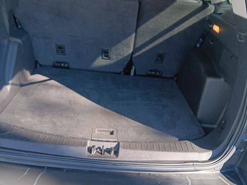 Used 2018 Ford Escape SE w/ Ford Safe & Smart Package image 12