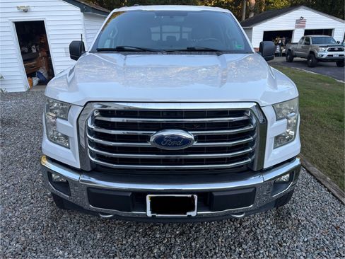 Used 2016 Ford F150 XLT w/ Equipment Group 302A Luxury image 8