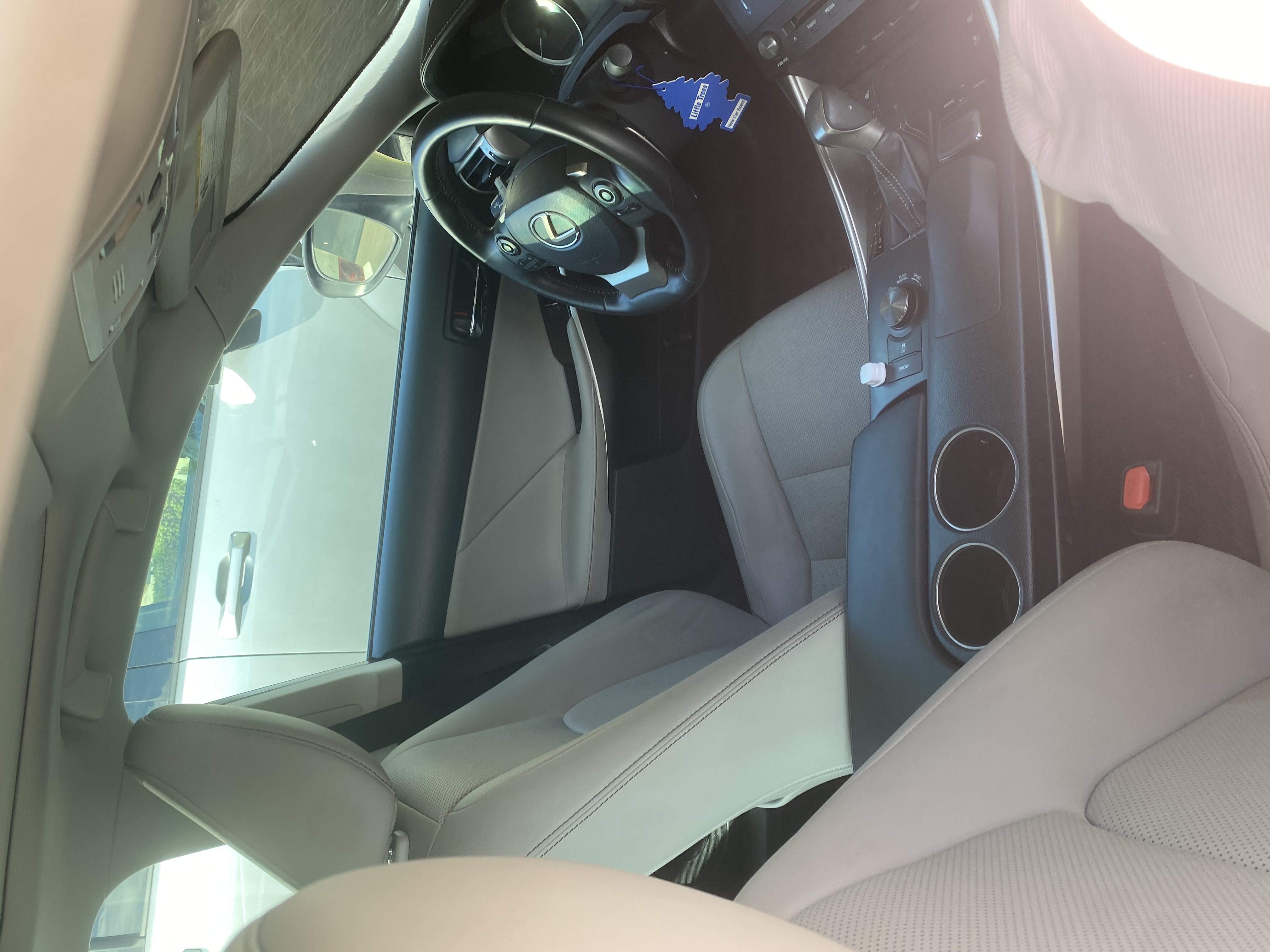 Used 2016 Lexus IS 200t w/ Navigation System Package RWD image 6