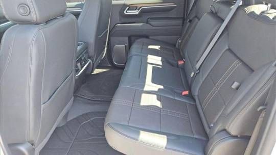 Used 2024 Chevrolet Silverado 1500 High Country w/ High Country Premium Package AWD/4WD image 22