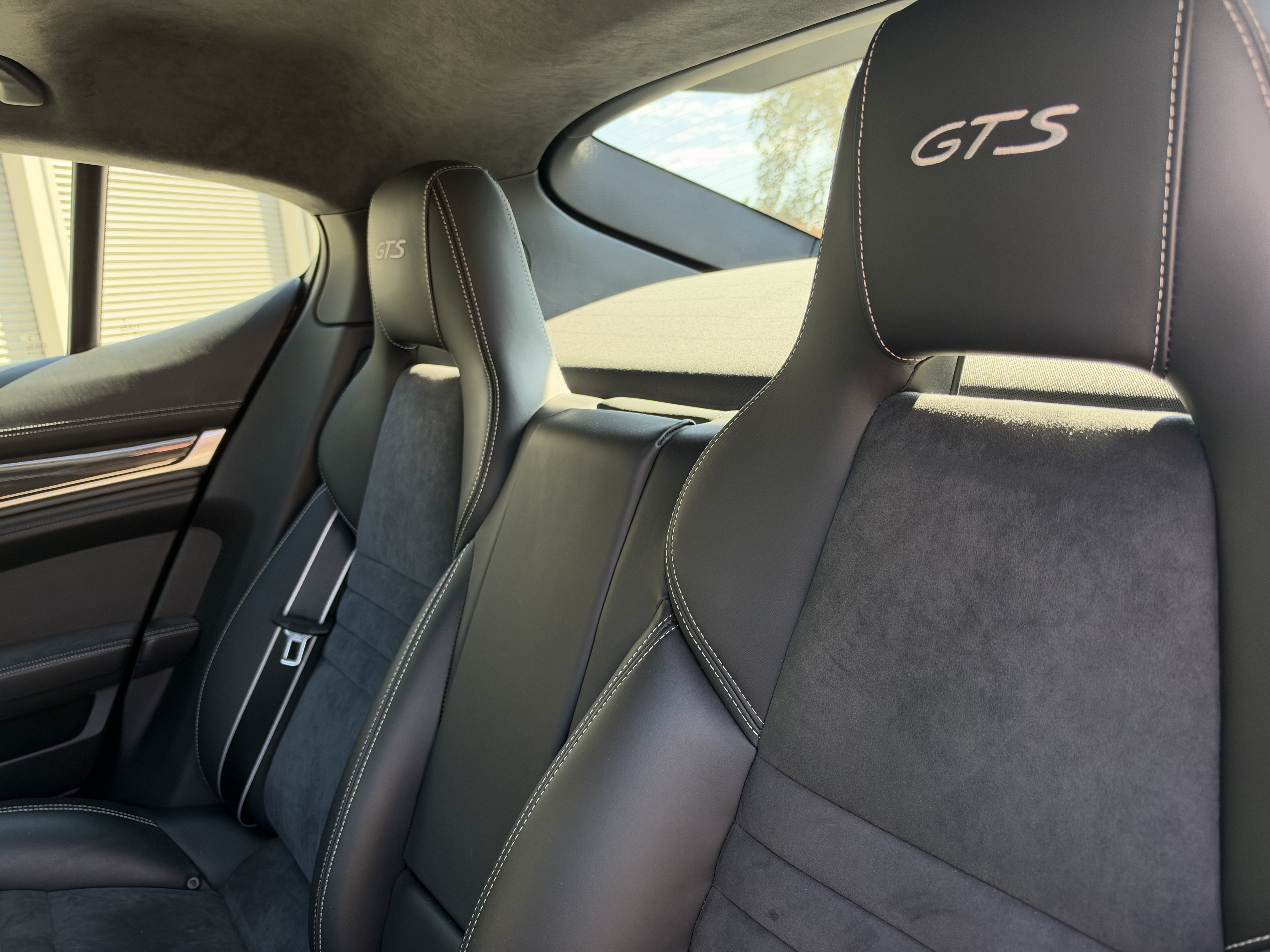 Used 2016 Porsche Panamera GTS AWD/4WD image 25
