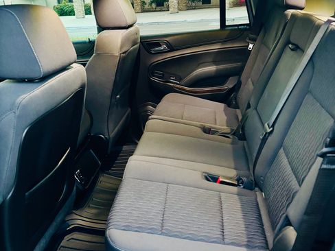 Used 2020 Chevrolet Tahoe 2WD w/ Remote Keyless Entry Package image 20