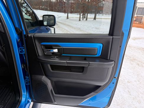 Used 2018 RAM 1500 Sport w/ Hydro Blue Sport Package image 11