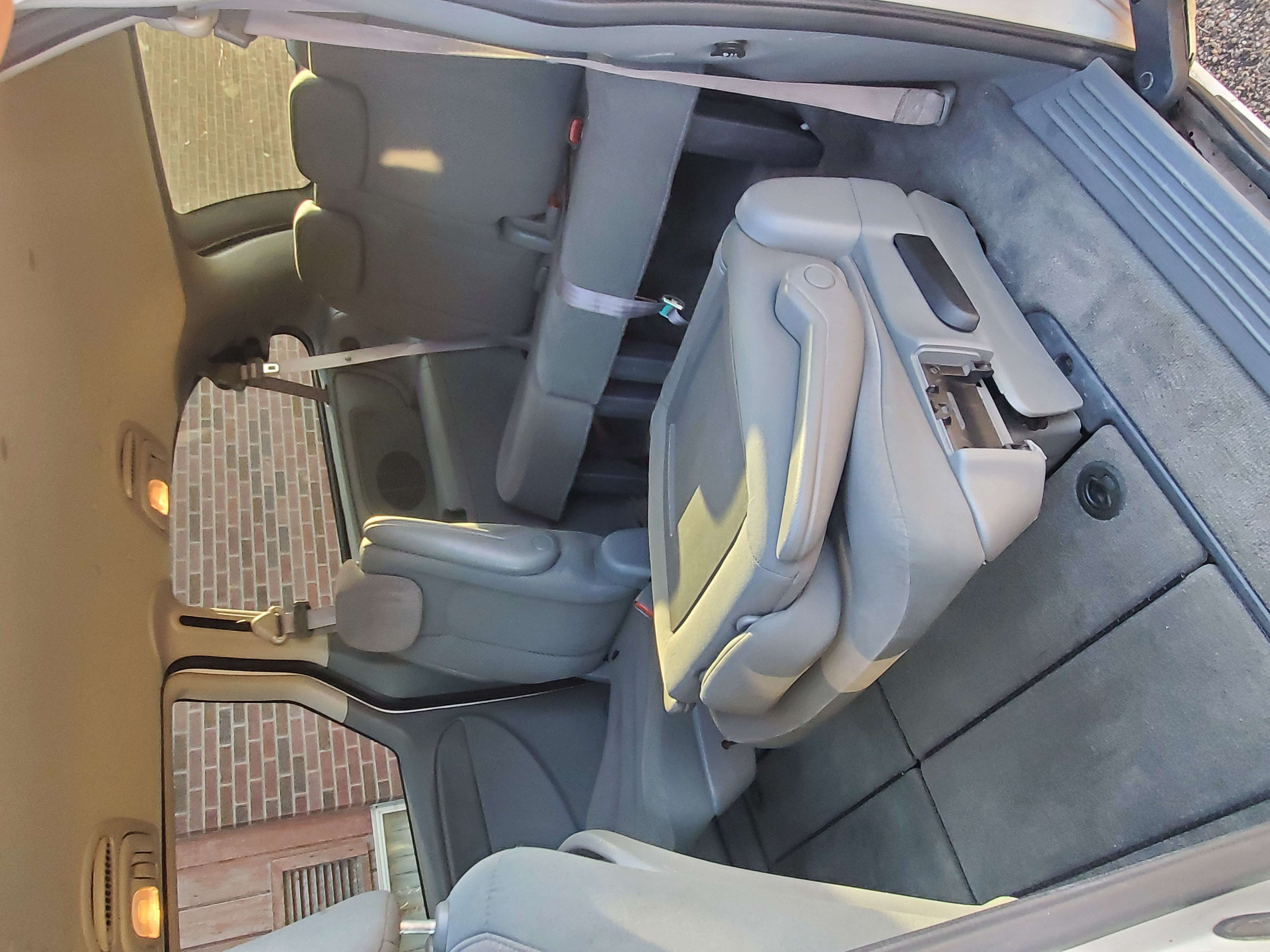 Used 2007 Dodge Grand Caravan SXT FWD image 14