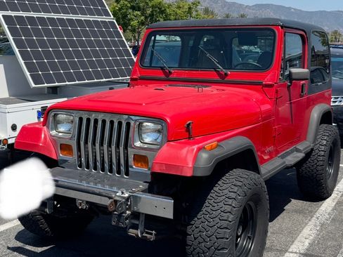 Used 1993 Jeep Wrangler 4WD image 4