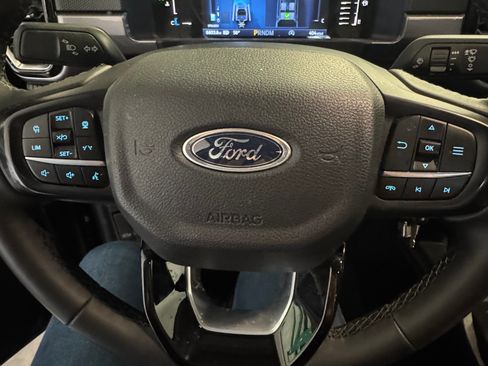 Used 2024 Ford Ranger XLT w/ Technology Package image 24