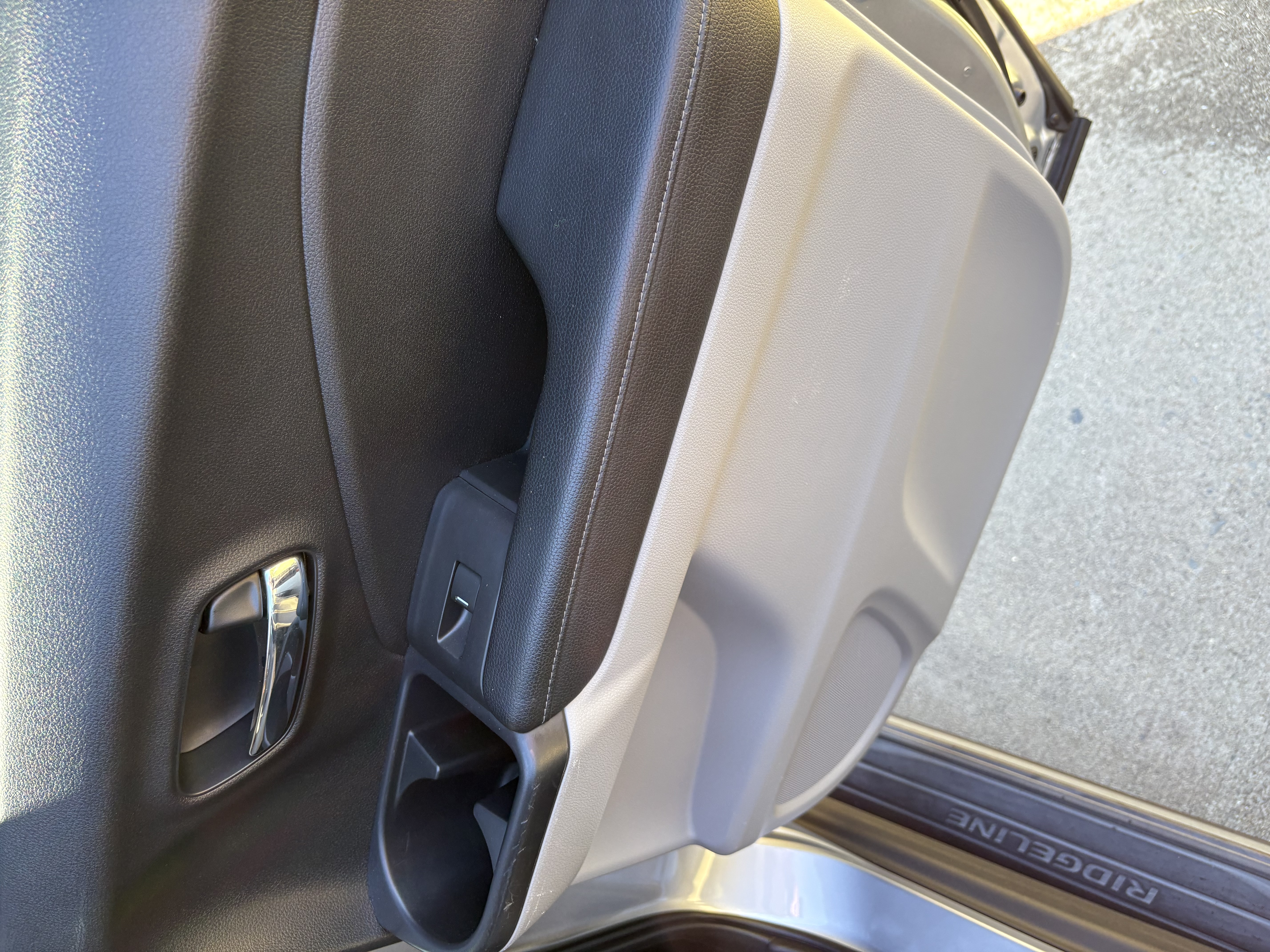 Used 2018 Honda Ridgeline RTL-E image 31