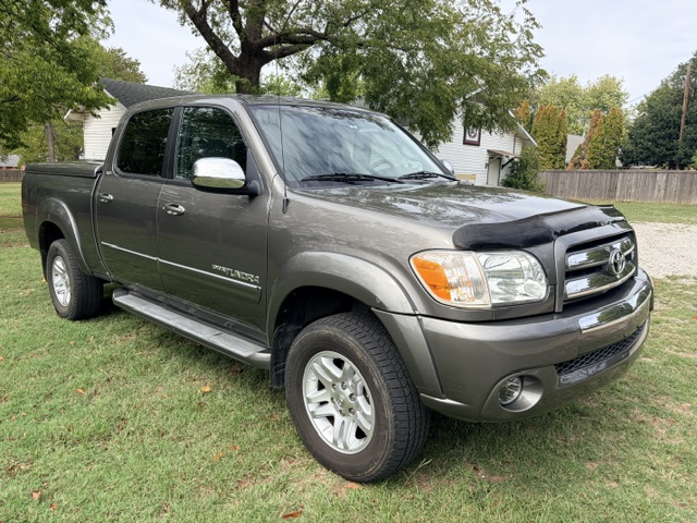 Used 2006 Toyota Tundra SR5 AWD/4WD image 2