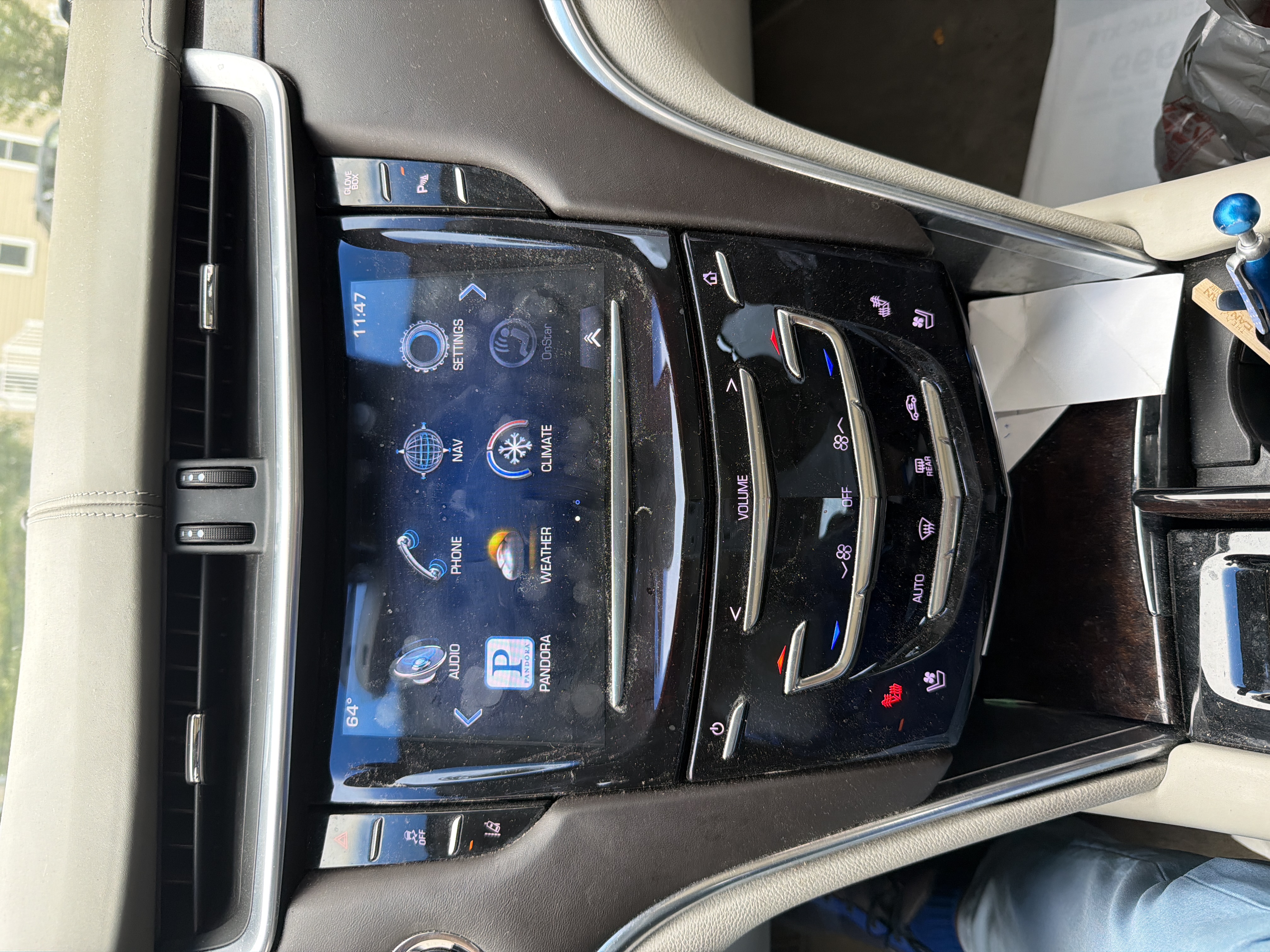 Used 2013 Cadillac XTS Platinum AWD/4WD image 9
