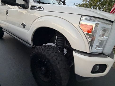 Used 2015 Ford F350 4x4 Crew Cab Super Duty image 8
