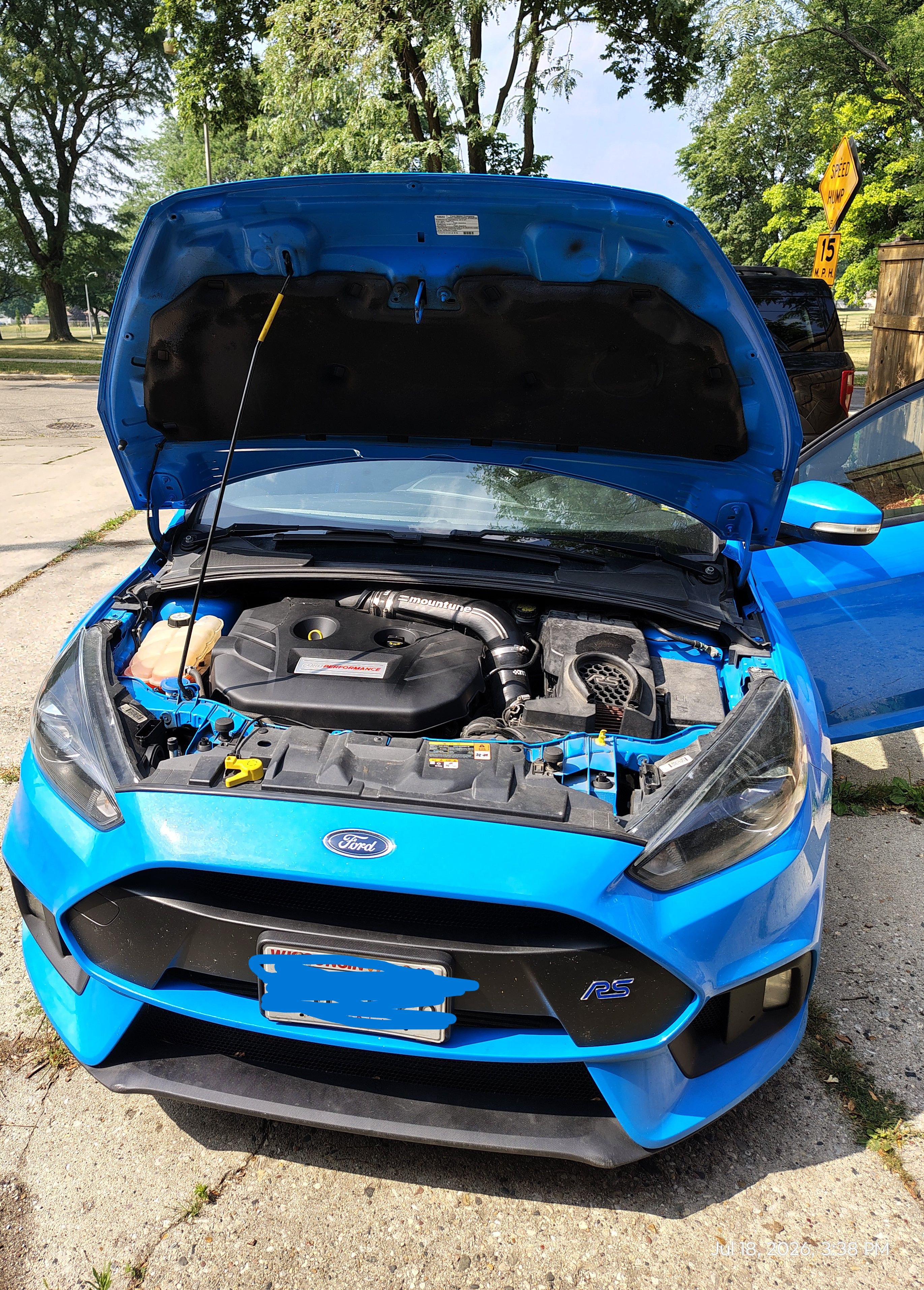 Used 2016 Ford Focus RS AWD/4WD image 2