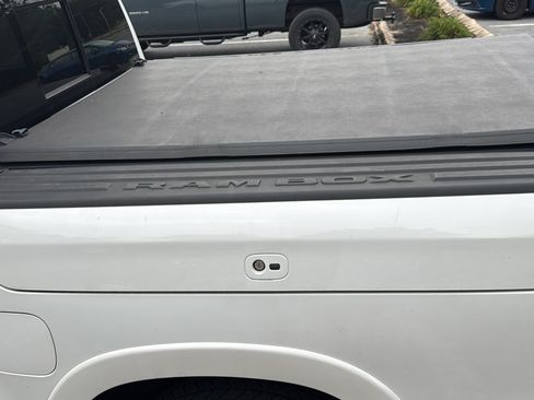 Used 2019 RAM 1500 Limited AWD/4WD image 6