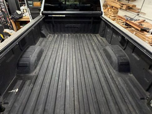 Used 2022 GMC Sierra 3500 AT4 w/ AT4 Premium Plus Package image 16