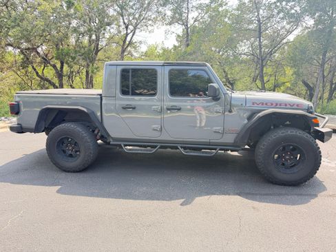 Used 2021 Jeep Gladiator Mojave AWD/4WD image 6
