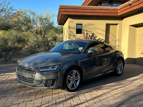 Used 2017 Audi TT 2.0T image 6