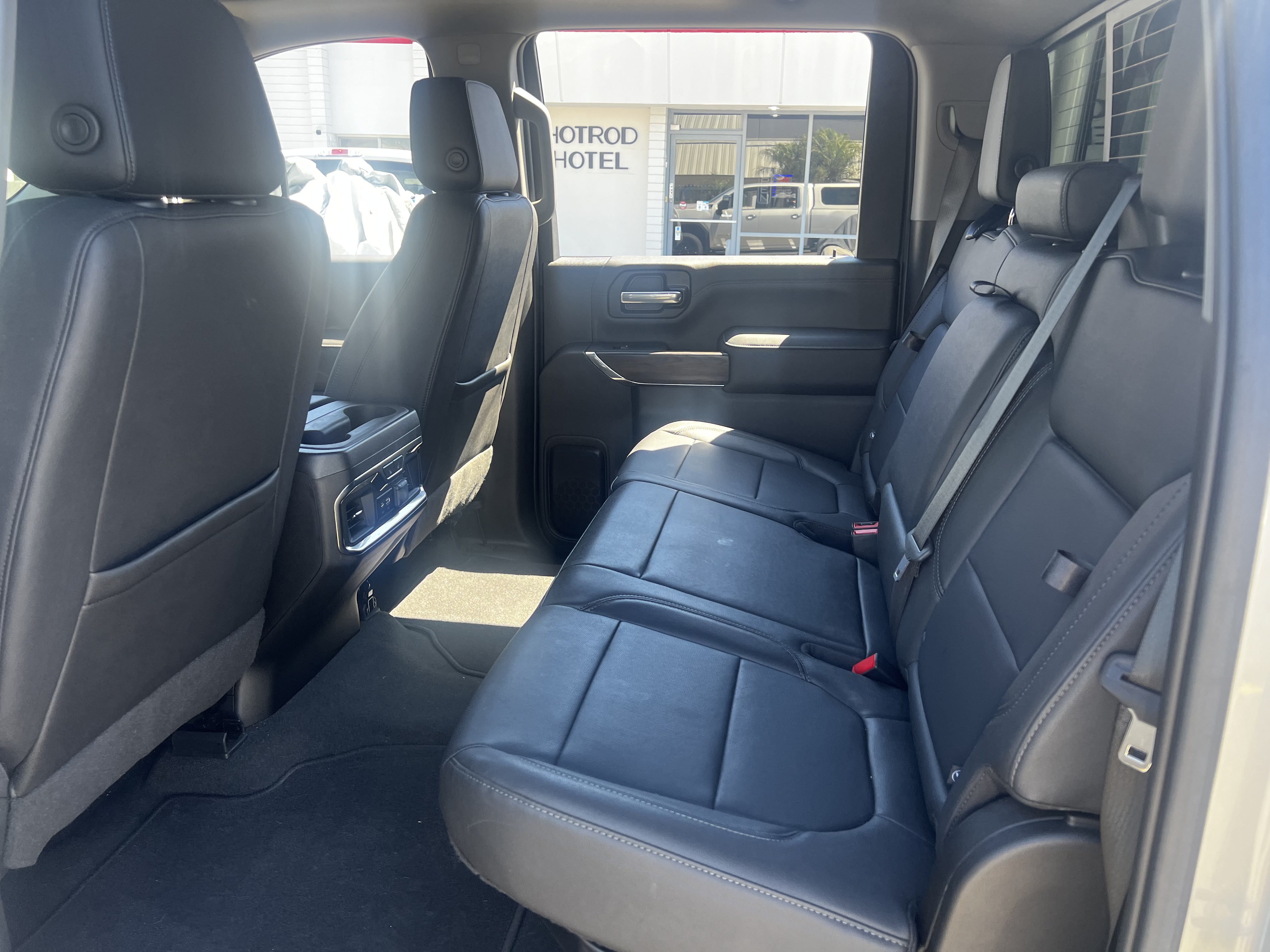 Used 2023 GMC Sierra 2500 SLT w/ SLT Convenience Package RWD image 23