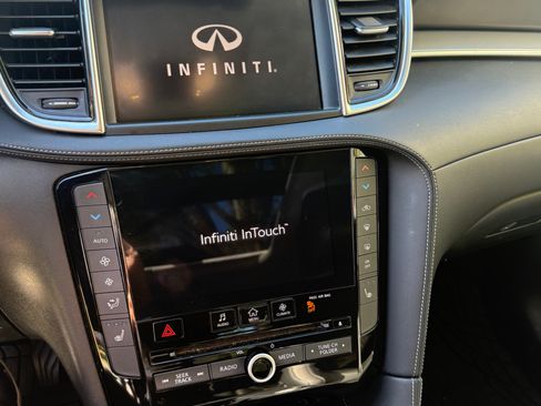 Used 2021 INFINITI QX50 Sensory w/ Cargo Package image 14