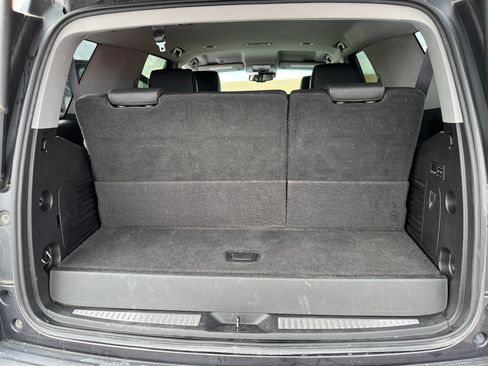 Used 2017 GMC Yukon SLT image 15