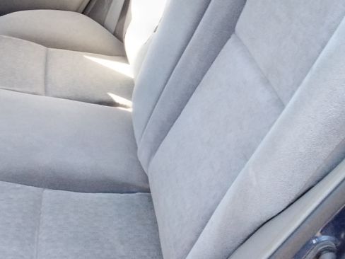 Used 2004 Toyota Corolla CE image 9