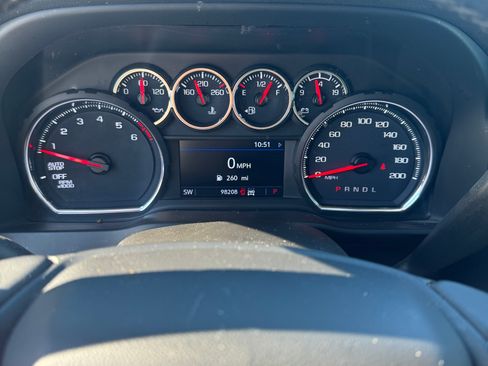 Used 2019 Chevrolet Silverado 1500 LT Trail Boss image 5