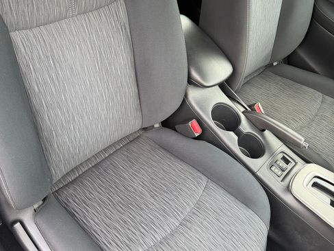 Used 2015 Nissan Sentra SV w/ Style Package image 15