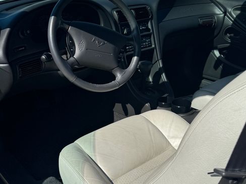 Used 1999 Ford Mustang GT RWD image 21